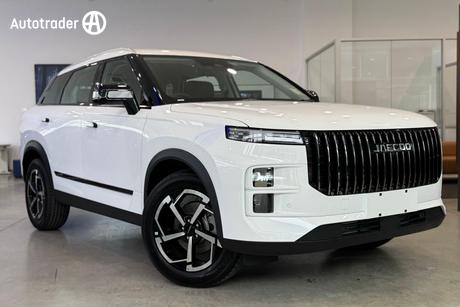 White 2025 Jaecoo J7 Wagon Track