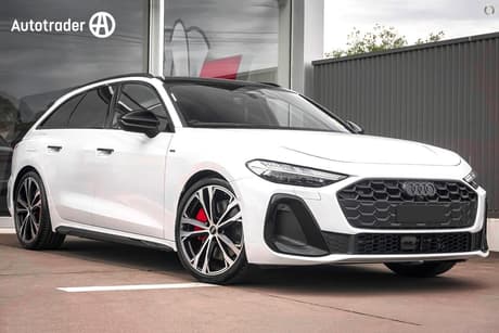 White 2025 Audi A5 SUV E-HYBRID S-LINE 4WD