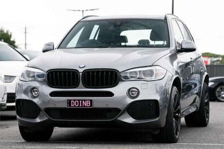 Grey 2015 BMW X5 Wagon Sdrive 25D
