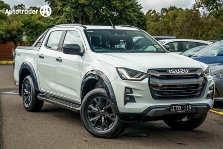 White 2023 Isuzu D-MAX Crew Cab Utility X-Terrain (4X4)