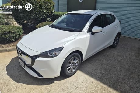 White 2023 Mazda 2 Hatchback G15 Pure