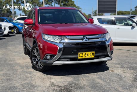 Red 2018 Mitsubishi Outlander Wagon Ls 7 Seat (Awd)