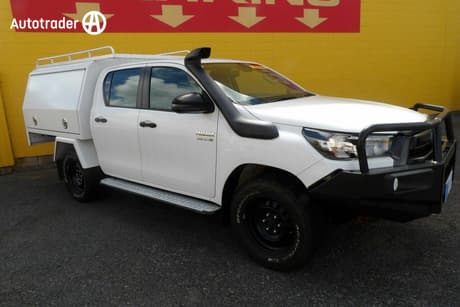 White 2021 Toyota Hilux Ute Tray SR