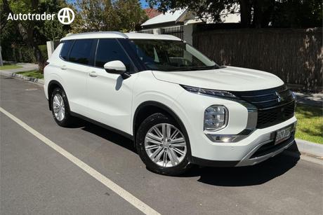 White 2022 Mitsubishi Outlander Wagon Ls 7 Seat (Awd)