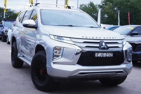 Silver 2020 Mitsubishi Pajero Sport Wagon Gls (4X4) 7 Seat
