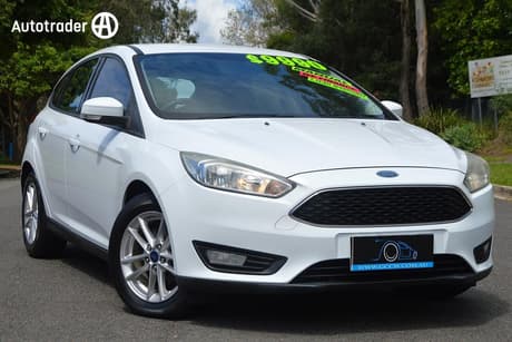 White 2016 Ford Focus Hatchback Trend