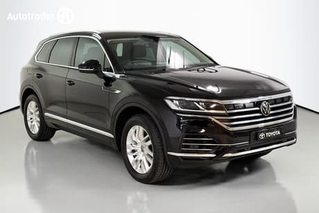 Black 2022 Volkswagen Touareg Wagon 170Tdi