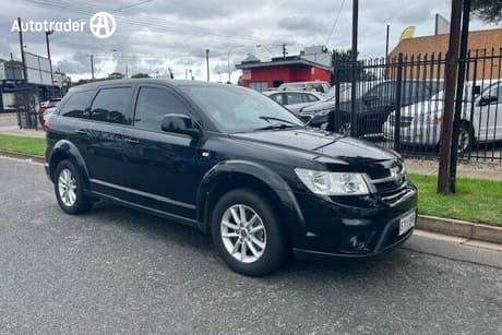 Black 2015 Fiat Freemont Wagon