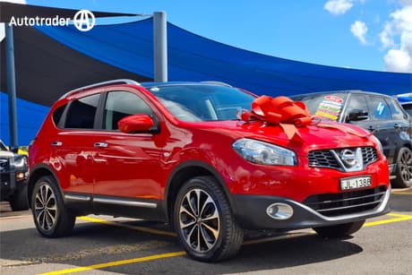 Red 2013 Nissan Dualis Wagon Ti-L (4X2)