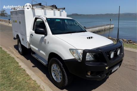 White 2011 Toyota Hilux Cab Chassis Sr (4X4)