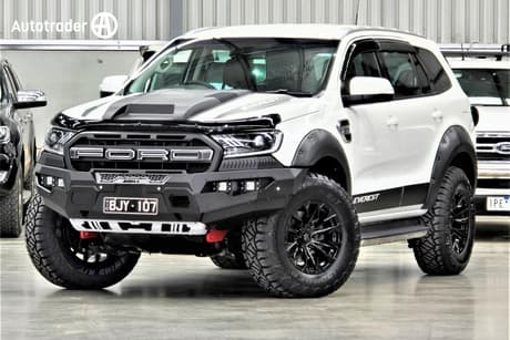 White 2015 Ford Everest Wagon Trend