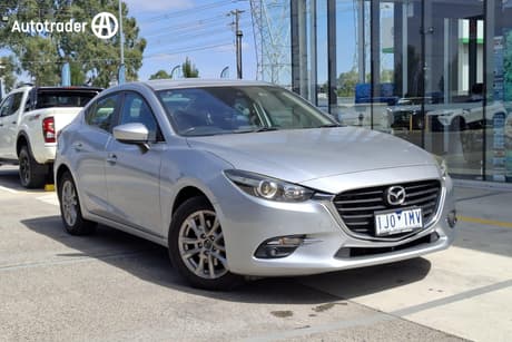 Silver 2016 Mazda 3 Sedan Maxx