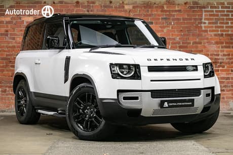 White 2022 Land Rover Defender Wagon 90 D250 S (183Kw)