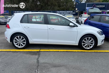 White 2018 Volkswagen Golf Hatchback 110 Tsi Comfortline