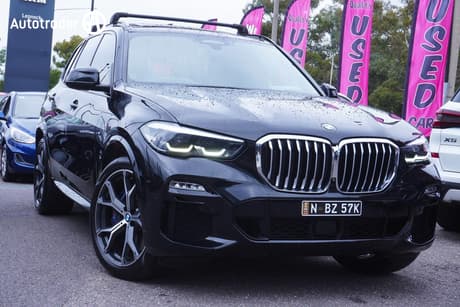Black 2019 BMW X5 Wagon Xdrive 30D