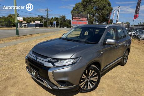 Grey 2018 Mitsubishi Outlander Wagon Es 7 Seat (2Wd)