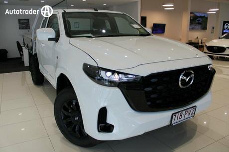 White 2025 Mazda BT-50 Freestyle Cab Chassis Xt (4X2)
