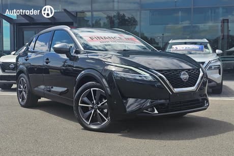 Black 2024 Nissan Qashqai Wagon Ti
