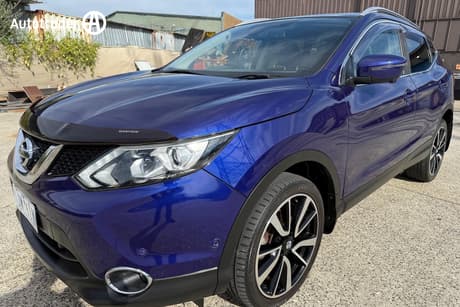 Blue 2016 Nissan Qashqai Wagon Ti (4X2)