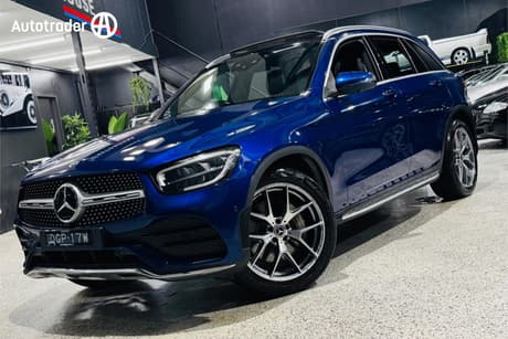 Blue 2019 Mercedes-Benz GLC200 Wagon
