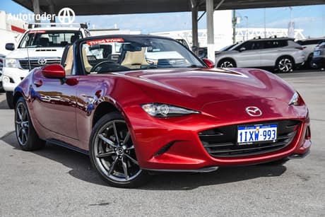 Red 2018 Mazda MX-5 Convertible Roadster Gt