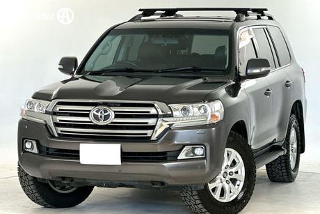 Grey 2017 Toyota Landcruiser Wagon Vx (4X4)