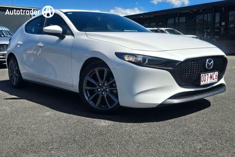 White 2021 Mazda 3 Hatchback G25 Evolve