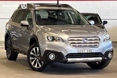 Silver 2017 Subaru Outback Wagon 2.5I Premium