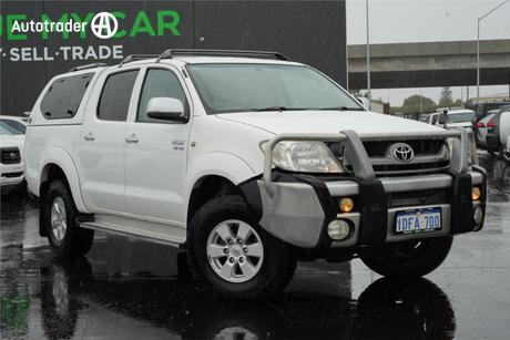 White 2009 Toyota Hilux Dual Cab Pick-up Sr5 (4X4)