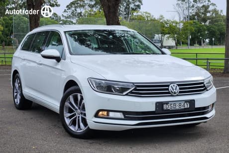 White 2017 Volkswagen Passat Wagon 132 Tsi Comfortline