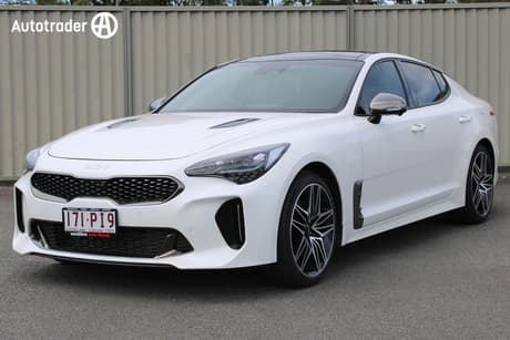 White 2022 Kia Stinger Sedan 3.3 Gt (Black Leather)