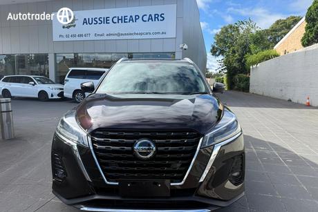 Purple 2022 Nissan Kicks Wagon X