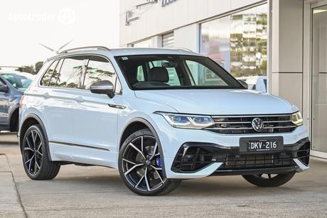 White 2023 Volkswagen Tiguan Wagon 235Tsi R