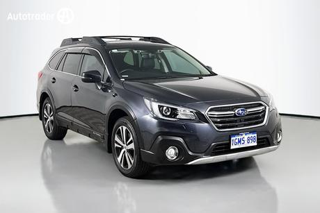 Black 2018 Subaru Outback Wagon 2.5I Premium
