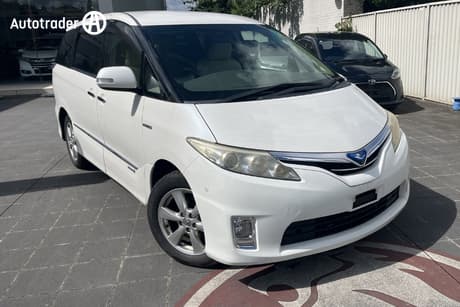 White 2008 Toyota Estima Commercial