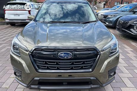 Green 2024 Subaru Forester Wagon 2.5I (Awd)