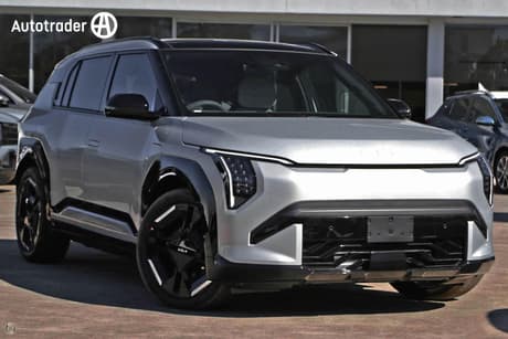Silver 2025 Kia Ev3 Wagon Gt-Line 2Wd Lr