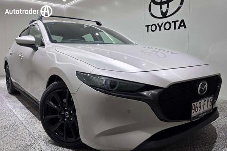 Gold 2022 Mazda 3 Hatchback G25 Astina