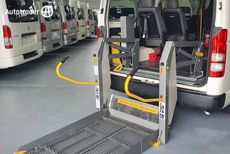2015 Toyota HiAce COMMUTER HIGH ROOF S