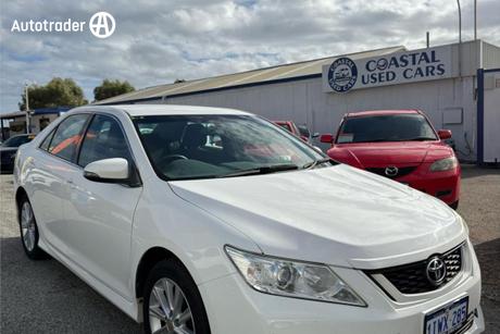 White 2017 Toyota Aurion Sedan At-X