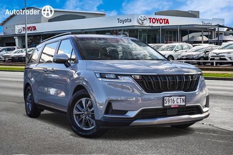Silver 2022 Kia Carnival Wagon S