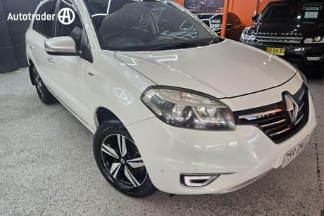 White 2016 Renault Koleos Wagon Bose Se (4X2)