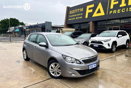 Grey 2017 Peugeot 308 Hatchback Active