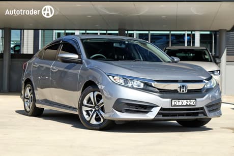 Silver 2017 Honda Civic Sedan Vti