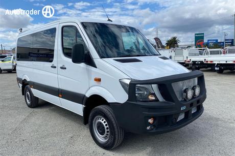 White 2018 Mercedes-Benz Sprinter Van 319Cdi Mwb
