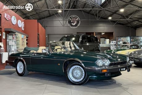 Green 1991 Jaguar XJS Convertible V12