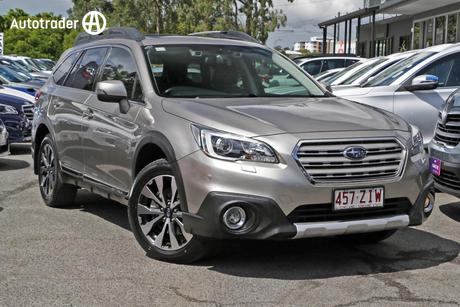Gold 2016 Subaru Outback Wagon 3.6R