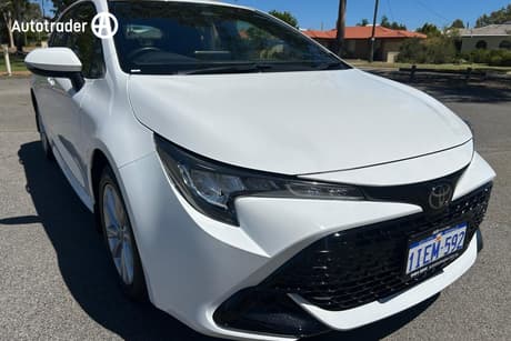 White 2023 Toyota Corolla Hatchback Ascent Sport + Convenience Pk
