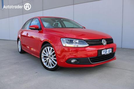 Red 2012 Volkswagen Jetta Sedan 147 Tsi Highline