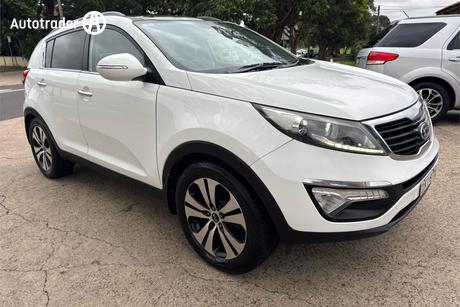 White 2012 Kia Sportage Wagon Platinum (Awd)